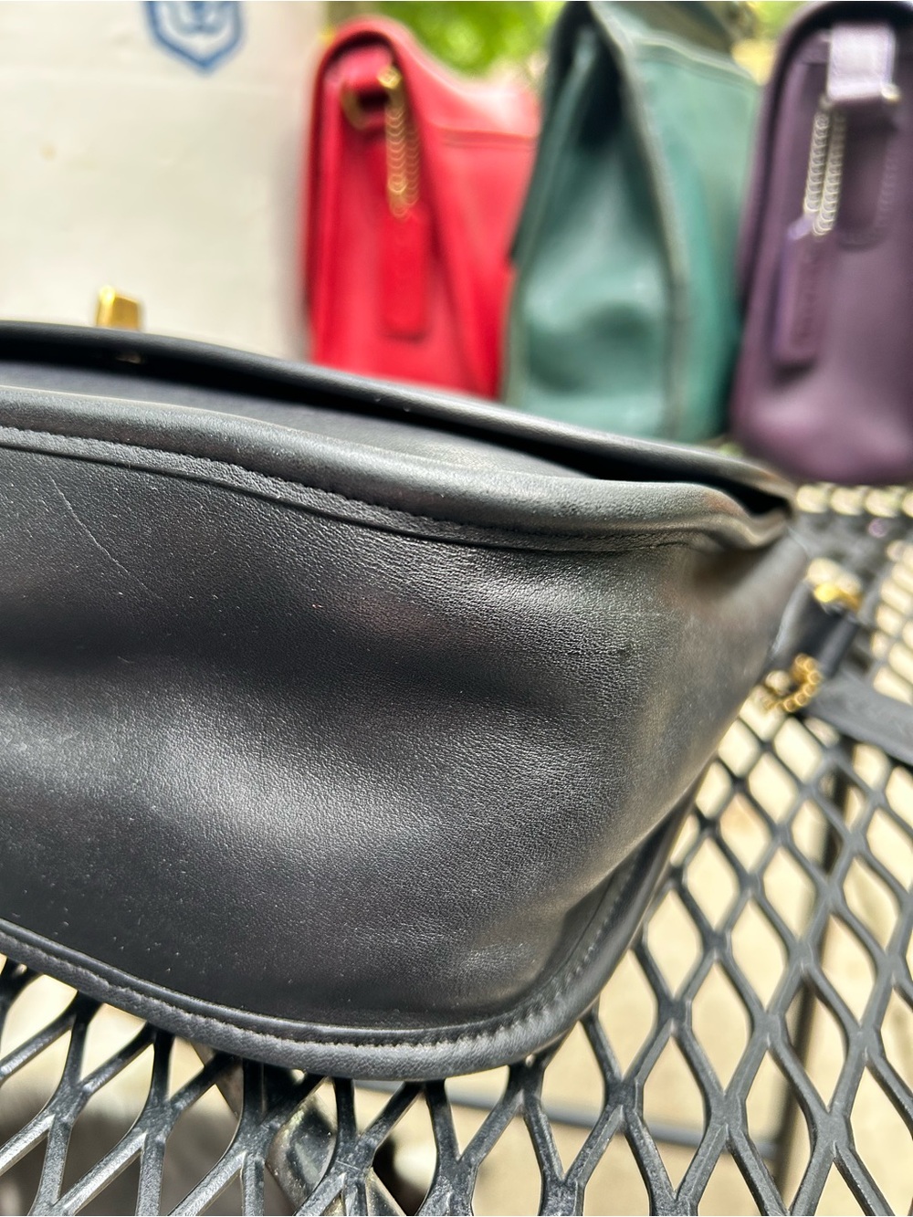 Coach Black Vintage City Bag - Picture 6 of 12